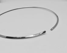 Load image into Gallery viewer, Simply Sandy Silver Choker Necklace