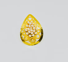 Load image into Gallery viewer, Gold Pear Shape Ring